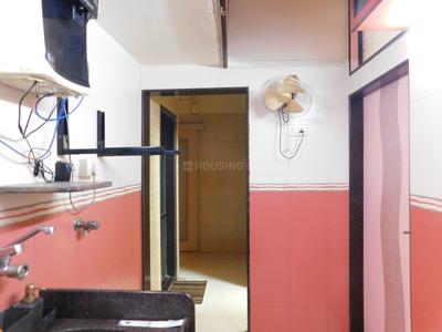 Kitchen Image of 550 Sq.ft 2 BHK Apartment / Flat for rent in Nilanjana CHS, Malad West Mumbai for Rs. 47000
