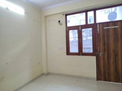Bedroom Image of 950 Sq.ft 2 BHK Apartment / Flat for rent in Chhattarpur New Delhi for Rs. 25000