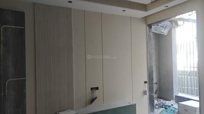Bedroom Image of 1800 Sq.ft 3 BHK Builder Floor for sale in Chittaranjan Park New Delhi for Rs. 63000000