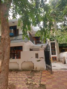 Image of 1800 Sq.ft 3 BHK Builder Floor for rent in Alpha II, Greater Noida for Rs. 35000