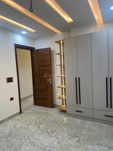 Bedroom Image of 900 Sq.ft 3 BHK Builder Floor for sale in Sector 4 Rohini New Delhi for Rs. 3800000