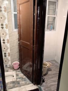 Bathroom Image of 950 Sq.ft 2 BHK Apartment / Flat for sale in Ashiyana Apartment, Napier Town Jabalpur for Rs. 3800000