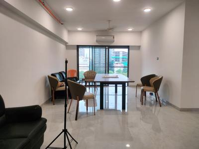 Hall Image of 1600 Sq.ft 3 BHK Apartment / Flat for sale in Vile Parle West Mumbai for Rs. 100000000