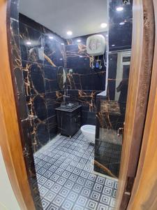 Bathroom Image of 1350 Sq.ft 3 BHK Apartment / Flat for sale in Indirapuram Ghaziabad for Rs. 13000000