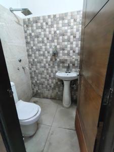 Image of 1250 Sq.ft 2 BHK Apartment / Flat for rent in Ajnara Gen X, Crossings Republik, Ghaziabad for Rs. 17500