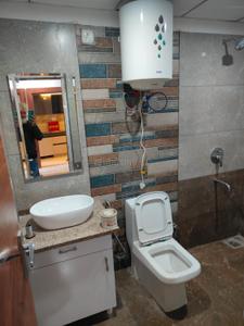 Bathroom Image of 1850 Sq.ft 2.5 BHK Apartment / Flat for rent in Greater Kailash Jammu for Rs. 29999