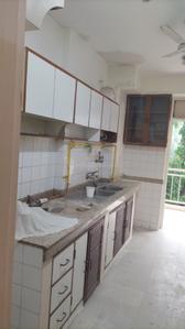 Kitchen Image of 1400 Sq.ft 2 BHK Apartment / Flat for rent in DLF Richmond Park, Sector 43 Gurgaon for Rs. 70000