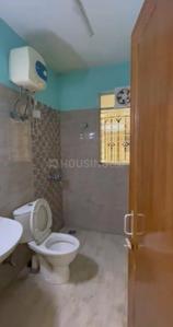 Bathroom Image of 1140 Sq.ft 2 BHK Apartment / Flat for sale in South City Residency, Prince Anwar Shah Connector Kolkata for Rs. 18500000