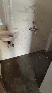 Bathroom Image of 750 Sq.ft 1 BHK Apartment / Flat for rent in Ulwe Navi Mumbai for Rs. 10000