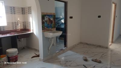 Kitchen Image of 850 Sq.ft 2 BHK Apartment / Flat for rent in Belghoria Kolkata for Rs. 12750