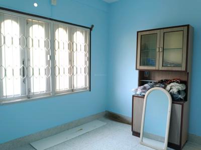 Bedroom Image of 730 Sq.ft 2 BHK Apartment / Flat for rent in Naktala Kolkata for Rs. 18000