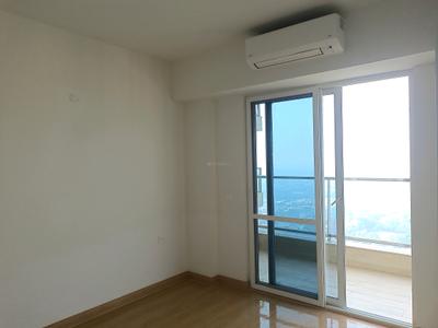 Bedroom Image of 2580 Sq.ft 3 BHK Apartment / Flat for sale in DLF One Midtown, Karampura New Delhi for Rs. 65500000