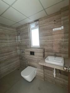 Bathroom Image of 1250 Sq.ft 3 BHK Apartment / Flat for sale in Runwal Nirvana Part I, Parel Mumbai for Rs. 55000000