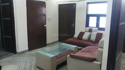 Living Room Image of 1100 Sq.ft 3 BHK Builder Floor for rent in Ramesh Nagar New Delhi for Rs. 38000
