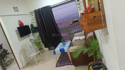 Bedroom Image of Maahi Pg in Naigaon East, Mumbai