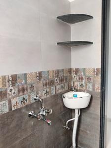 Bathroom Image of 700 Sq.ft 1 BHK Apartment / Flat for rent in Wadgaon Sheri Pune for Rs. 22000