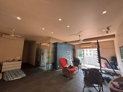 Living Room Image of 1601 Sq.ft 3 BHK Apartment / Flat for sale in Man Dunes, Bandra West Mumbai for Rs. 95000000