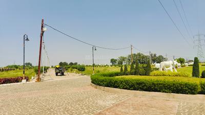Image of 1000 Sq.ft Residential Plot / Land for sale in Bada Ganpati, Indore for Rs. 4000000