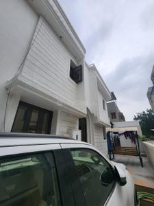 Image of 6750 Sq.ft 5 BHK Villa for sale in Prahlad Nagar, Ahmedabad for Rs. 83100000