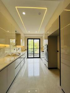 Kitchen Image of 2500 Sq.ft 4 BHK Builder Floor for sale in Ansal Versalia, Sector 67 Gurgaon for Rs. 25000000