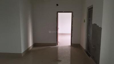 Living Room Image of 935 Sq.ft 2 BHK Apartment / Flat for sale in Airport Gate no. 1 Kolkata for Rs. 3675000