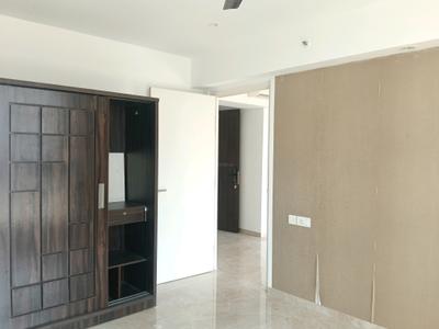 Bedroom Image of 1450 Sq.ft 3 BHK Apartment / Flat for rent in Lake Enclave, Hiranandani Estate Thane for Rs. 85000