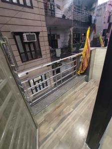 Balcony Image of 3500 Sq.ft 2 BHK Independent House for sale in Mahavir Enclave New Delhi for Rs. 30000000