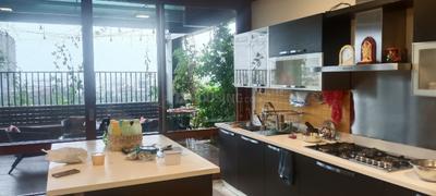 Kitchen Image of 5995 Sq.ft 4.5 BHK Apartment / Flat for sale in Total Environment Windmills of Your Mind, Whitefield Bengaluru for Rs. 120000000