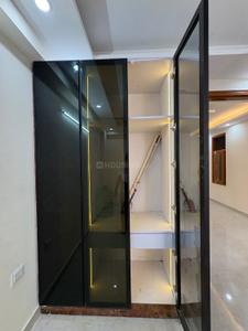 Bedroom Image of 1200 Sq.ft 3 BHK Builder Floor for sale in Chhattarpur New Delhi for Rs. 10000000