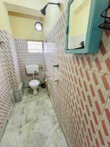 Bathroom Image of 730 Sq.ft 2 BHK Apartment / Flat for sale in Dum Dum Kolkata for Rs. 3100000