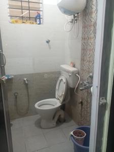 Bathroom Image of 1050 Sq.ft 2 BHK Apartment / Flat for rent in Kattigenahalli Bengaluru for Rs. 22000