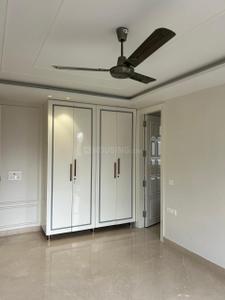 Bedroom Image of 2385 Sq.ft 4 BHK Builder Floor for sale in Anand Vihar New Delhi for Rs. 55100000