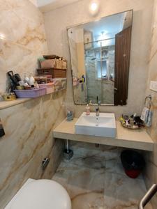 Bathroom Image of 966 Sq.ft 2 BHK Apartment / Flat for sale in Raheja Exotica Sorento, Madh Mumbai for Rs. 23500000