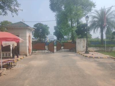 Image of 1100 Sq.ft Residential Plot / Land for sale in Omaxe City, Tajupur, Faridabad for Rs. 16000000