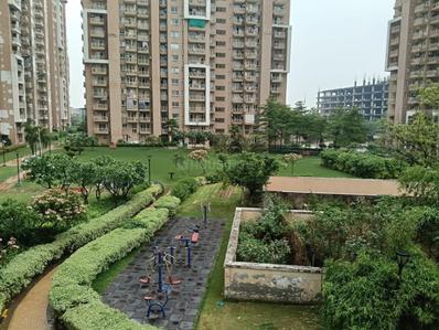 Image of 1850 Sq.ft 3 BHK Apartment / Flat for sale in Emaar Palm Gardens, Sector 83, Gurgaon for Rs. 28000000