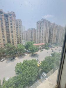 Balcony Image of 1000 Sq.ft 2.5 BHK Apartment / Flat for rent in Amrapali Silicon City, Sector 76 Noida for Rs. 30000