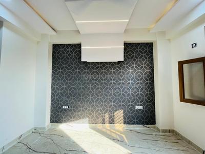 Bedroom Image of 1650 Sq.ft 3.5 BHK Apartment / Flat for sale in Capital Home 102, Sector 102 Noida for Rs. 7525000