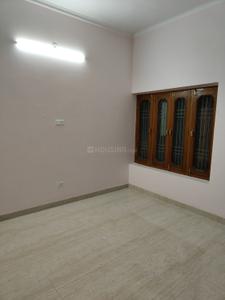 Bedroom Image of 2150 Sq.ft 2 BHK Builder Floor for rent in Gomti Nagar Lucknow for Rs. 22000