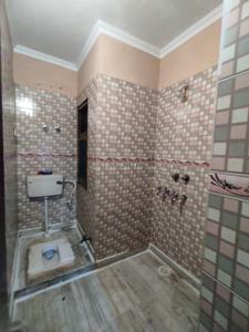 Bathroom Image of 1600 Sq.ft 2 BHK Builder Floor for rent in Sector 47 Noida for Rs. 30000