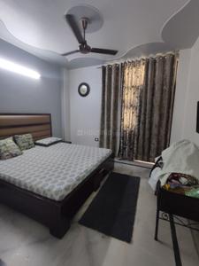 Bedroom Image of 1100 Sq.ft 3 BHK Builder Floor for sale in Pitampura New Delhi for Rs. 11000888
