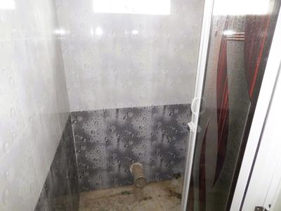 Bathroom Image of 810 Sq.ft 2 BHK Apartment / Flat for sale in Dum Dum Cantonment Kolkata for Rs. 2430000
