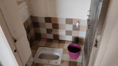 Bathroom Image of 480 Sq.ft 1 BHK Apartment / Flat for rent in Budhaniya Indore for Rs. 5500