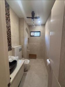 Bathroom Image of 1850 Sq.ft 3 BHK Builder Floor for sale in Swaraj Homes H Block RWA Ashok Vihar, Ashok Vihar New Delhi for Rs. 38800000
