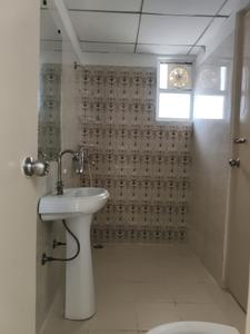 Common Bathroom Image of 1175 Sq.ft 3 BHK Apartment / Flat for sale in Gaurs 14th Avenue, Noida Extension Greater Noida for Rs. 9900000