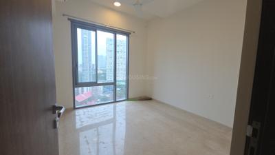 Bedroom Image of 1000 Sq.ft 2 BHK Apartment / Flat for rent in Piramal Mahalaxmi, Worli Mumbai for Rs. 165000