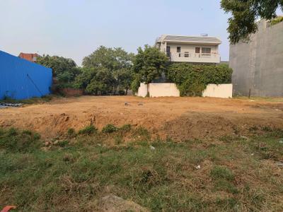 Image of 418 Sq.ft Residential Plot / Land for sale in Sector 43, Gurgaon for Rs. 140000000
