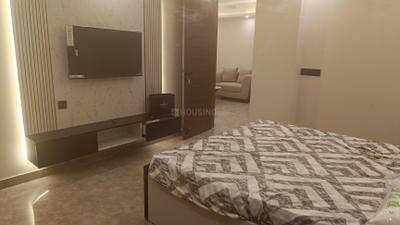 Bedroom Image of 1800 Sq.ft 2 BHK Builder Floor for rent in DLF Phase 4 Gurgaon for Rs. 65000