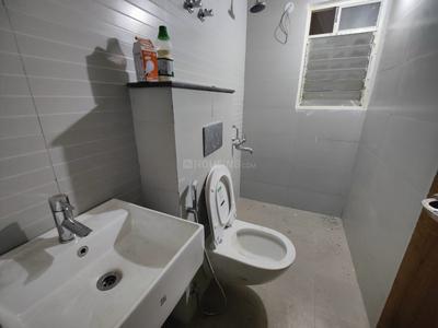 Bathroom Image of 1200 Sq.ft 2 BHK Apartment / Flat for rent in Dagapur Siliguri for Rs. 20000
