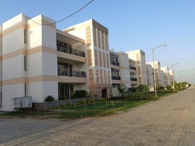 Image of 1414 Sq.ft 3 BHK Builder Floor for sale in Puri VIP Floors, Sector 81, Faridabad for Rs. 15000000