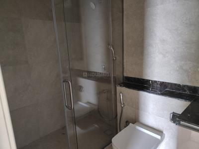 Image of 2300 Sq.ft 3 BHK Apartment / Flat for rent in DLF One Midtown, Karampura, New Delhi for Rs. 128000
